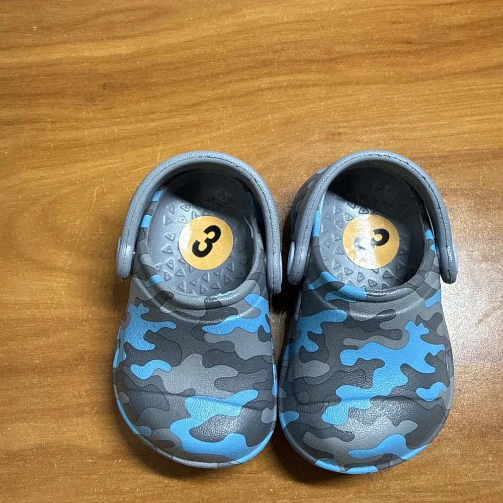NWOT Stride Rite 360 Bray Camo Clogs Blue Grey Kids Size 3M TB020802 Shoes